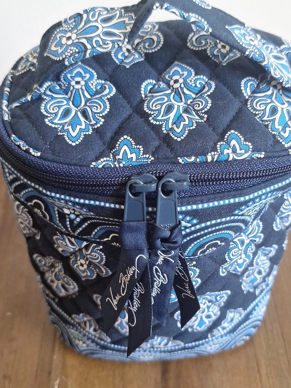 Vera Bradley Navy Blue Quilted Cosmetic Train Case